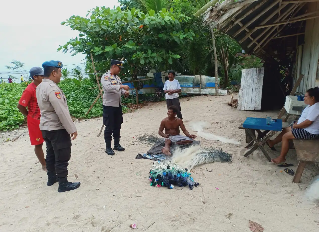 Polsek Lembean Timur Tingkatkan Cipkon dan KRYD, Fokus Patroli Pesisir Hadapi Cuaca Ekstrem dan Kerawanan Akhir Pekan